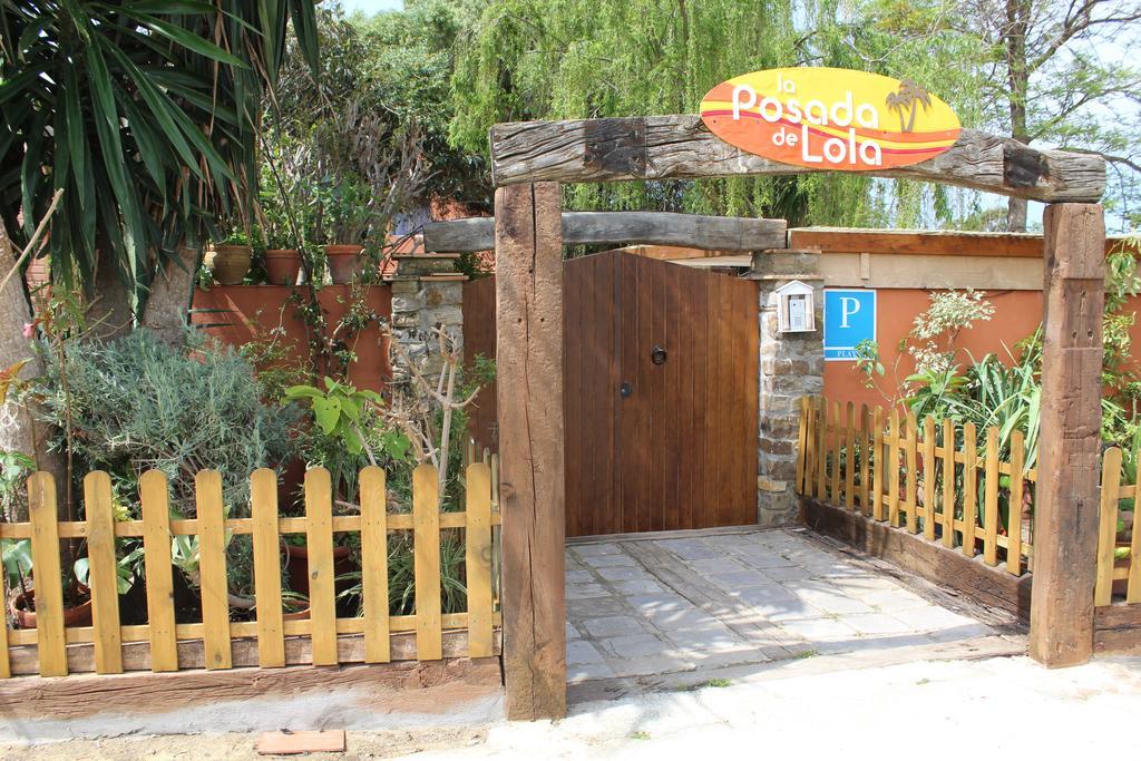 Отель La Posada De Lola - Adults Only Болония Экстерьер фото